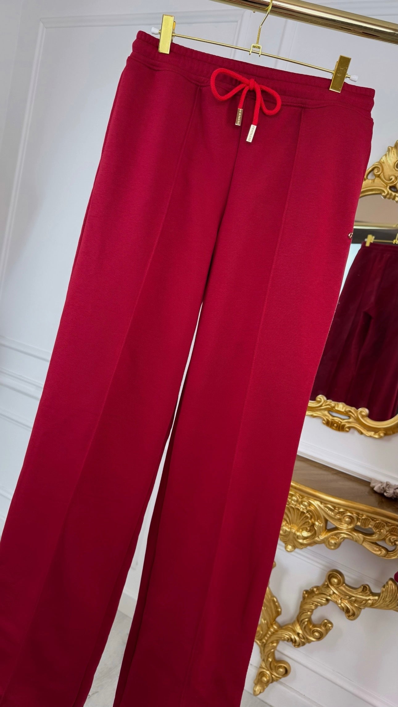 Pantalones "ERIA 330" Algodón Rectos y Anchos WINE Pantalones "ERIA 330" Algodón Rectos y Anchos WINE