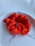 1 Medium Mulberry Natural Silk Scrunchie 1 Medium Mulberry Natural Silk Scrunchie