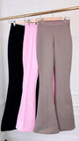 Pantaloni  "Blush" EVAZAȚI ROZ Pantaloni  "Blush" EVAZAȚI ROZ