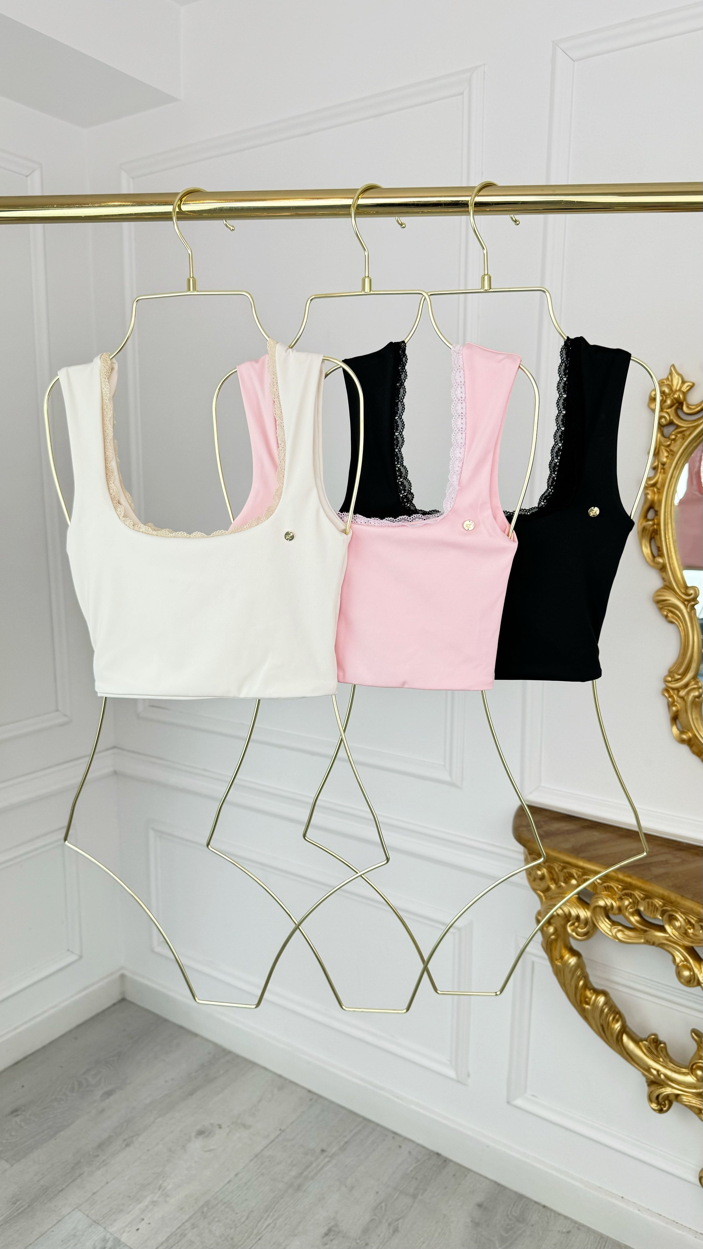 Bustier elástico "HERA" con encaje NEGRO Bustier elástico "HERA" con encaje NEGRO