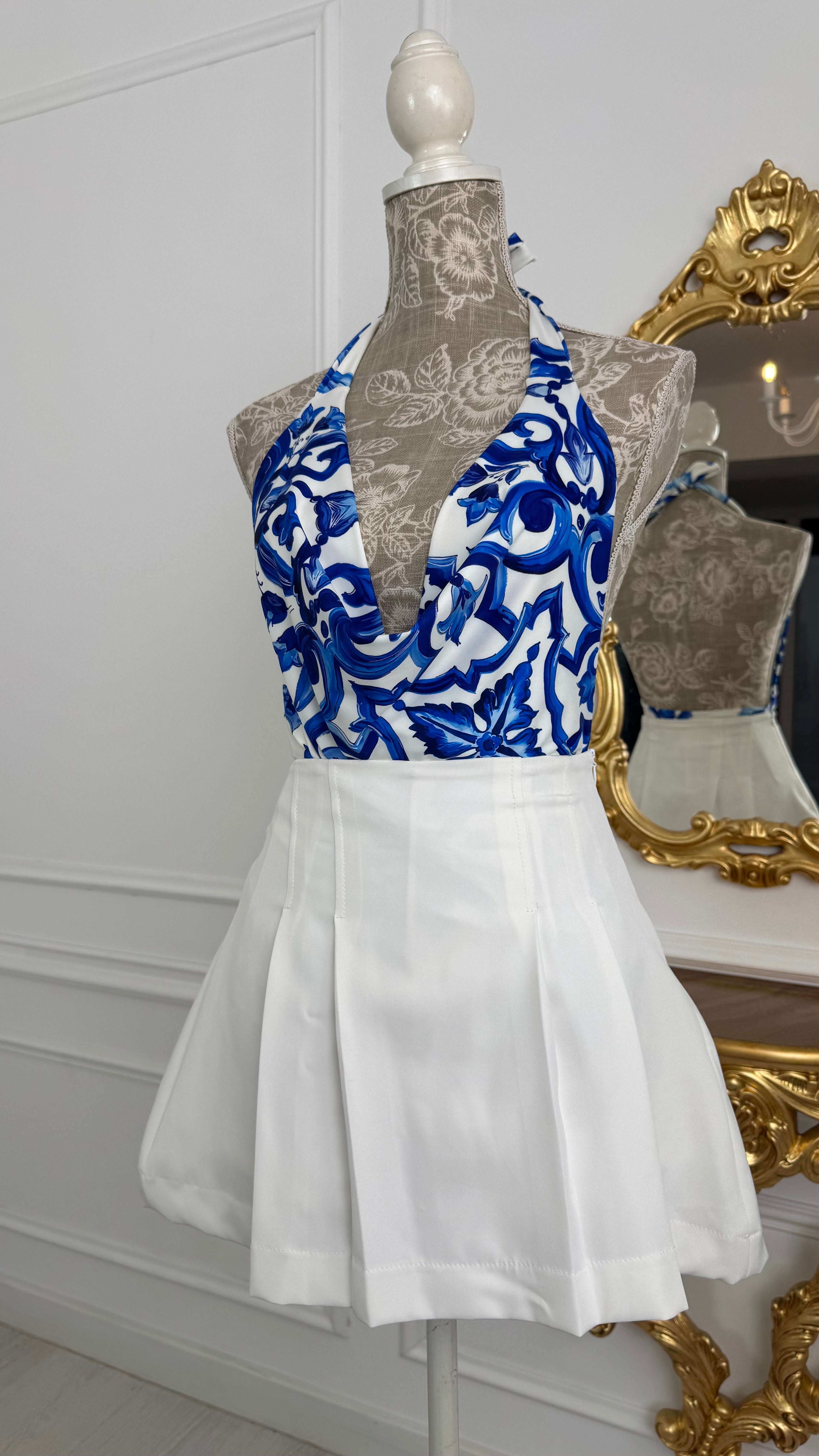 Top elastic cu decolteu Drapat " Laila " Majolica Top elastic cu decolteu Drapat " Laila " Majolica