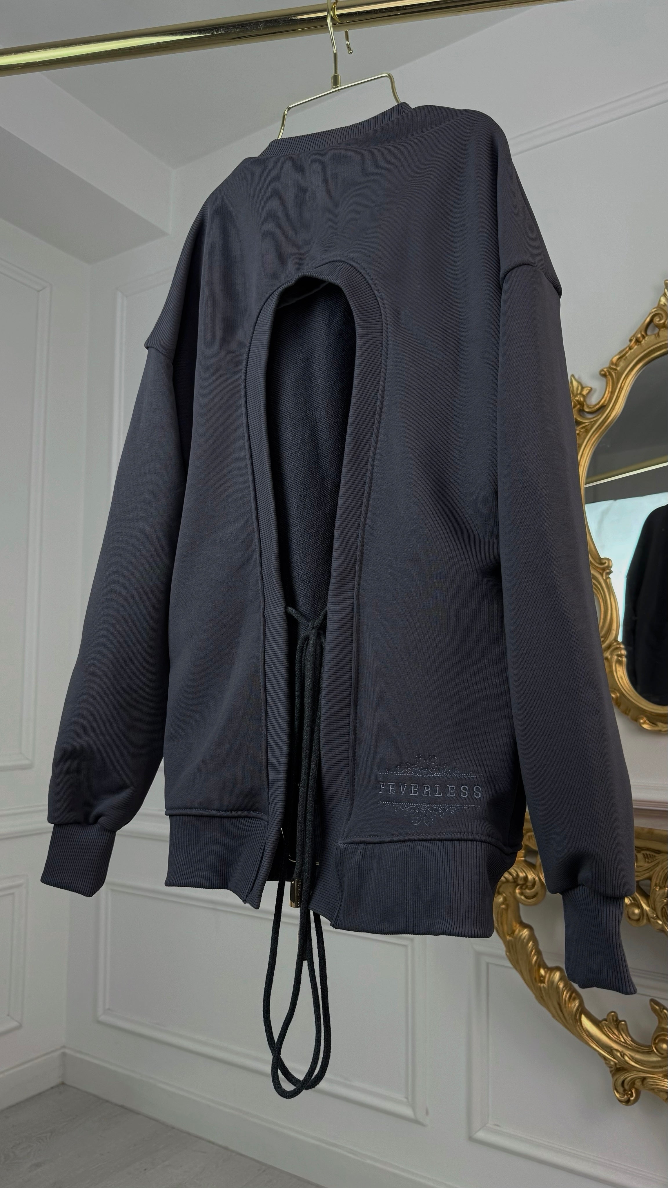 Blouse "Eria 500" Backless – DARK GREY Blouse "Eria 500" Backless – DARK GREY