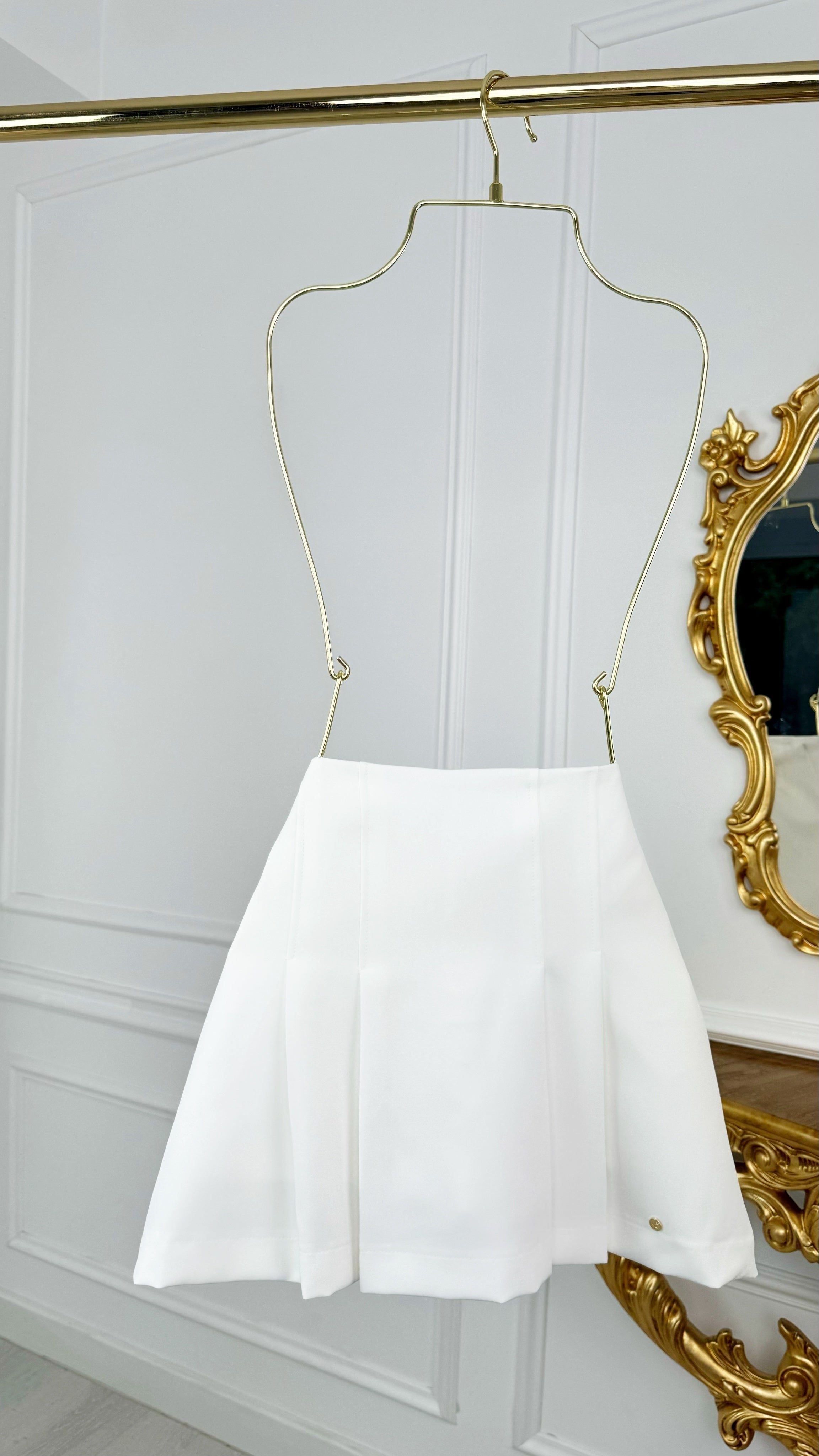 Two-Piece Set "Eria 500" Backless Blouse + Tennis Skirt with Hidden Shorts Two-Piece Set "Eria 500" Backless Blouse + Tennis Skirt with Hidden Shorts
