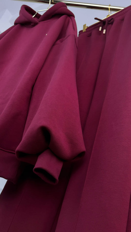 2-Piece Set: "Blush" Open-Back Hoodie + Straight Pants BURGUNDY