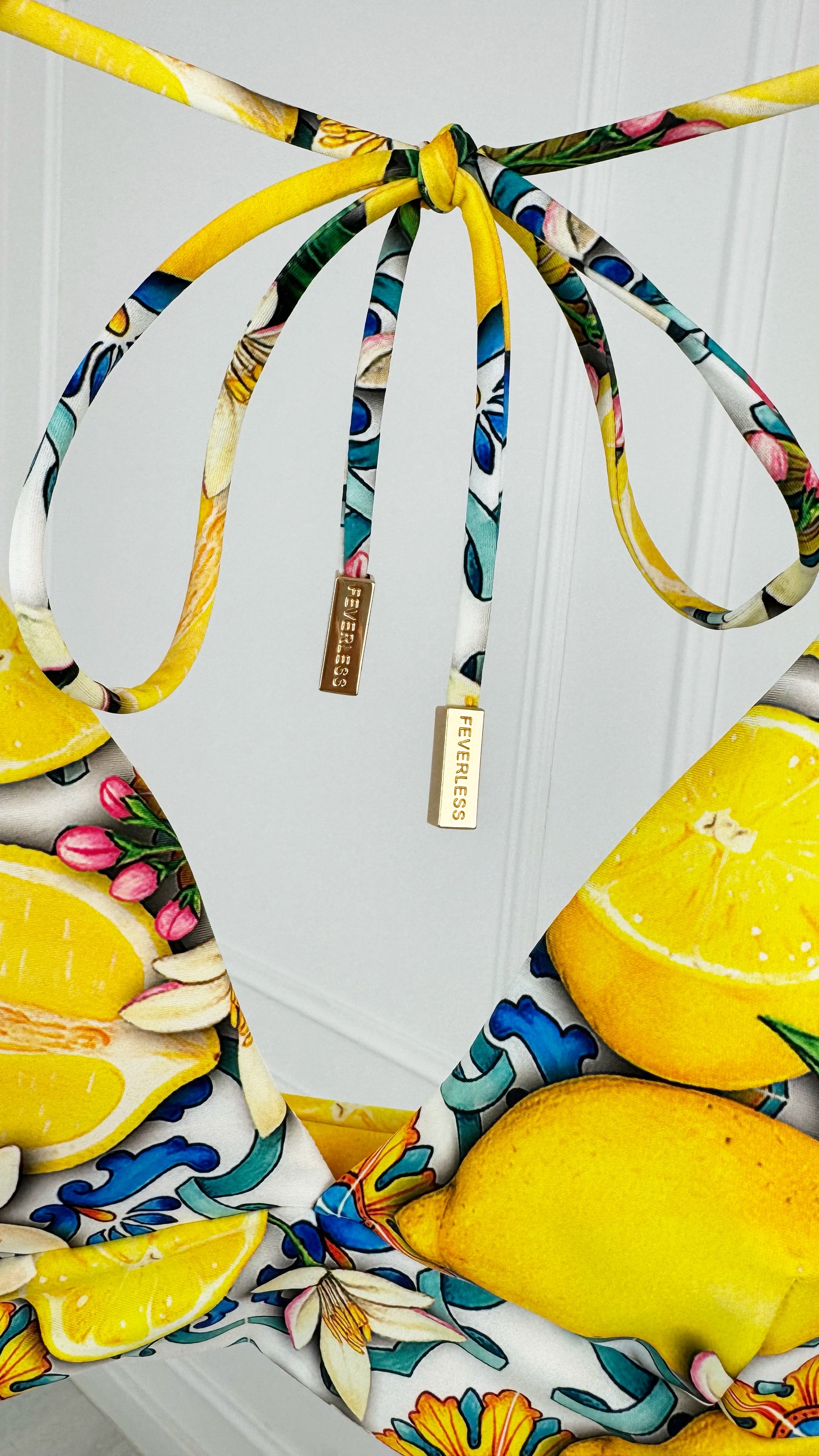 Sutien "Traya" Amalfi LEMONS cupe detașabile Sutien "Traya" Amalfi LEMONS cupe detașabile