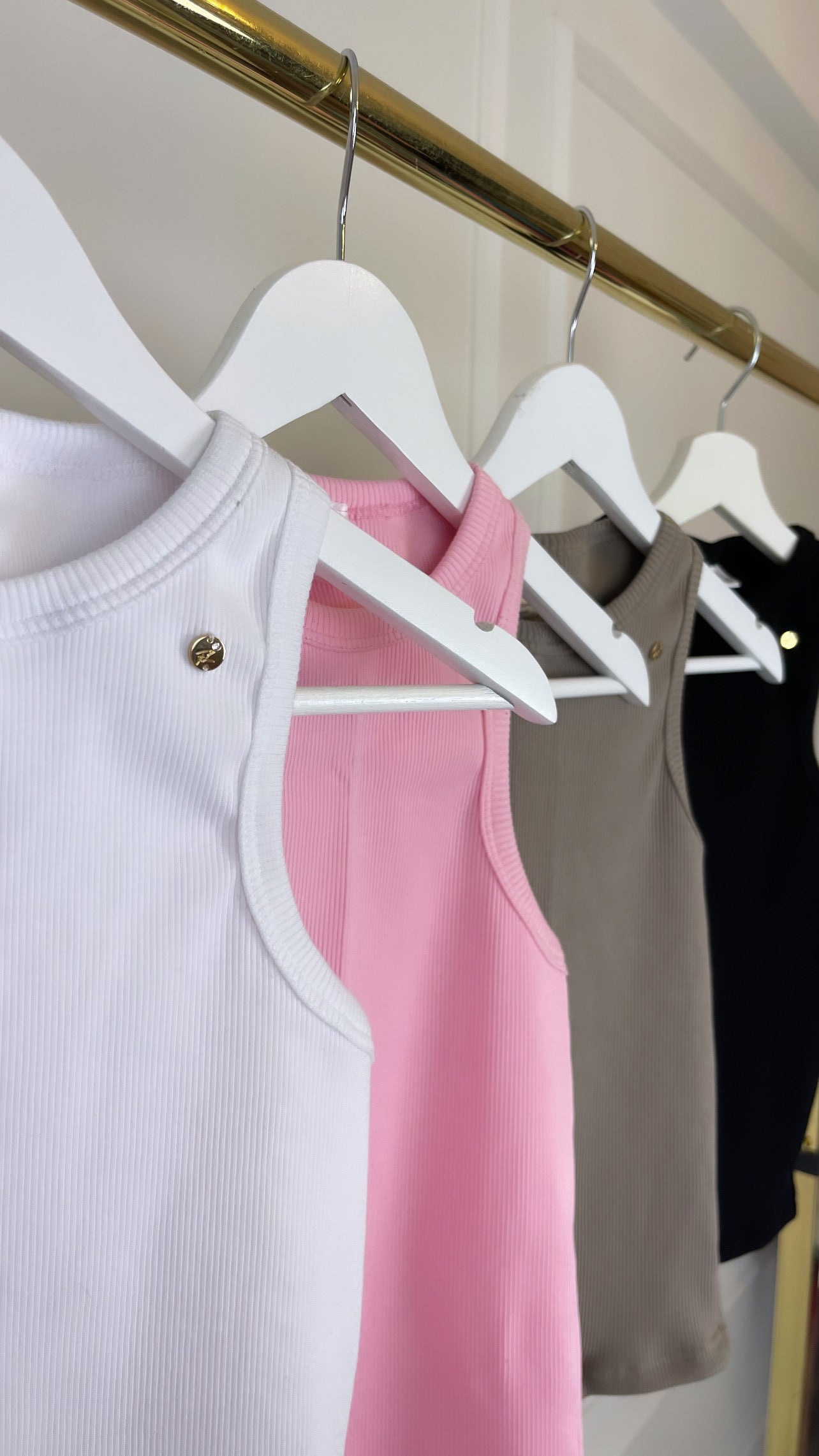 Top Rib "Blush" - MAGENTA. Top Rib "Blush" - MAGENTA.