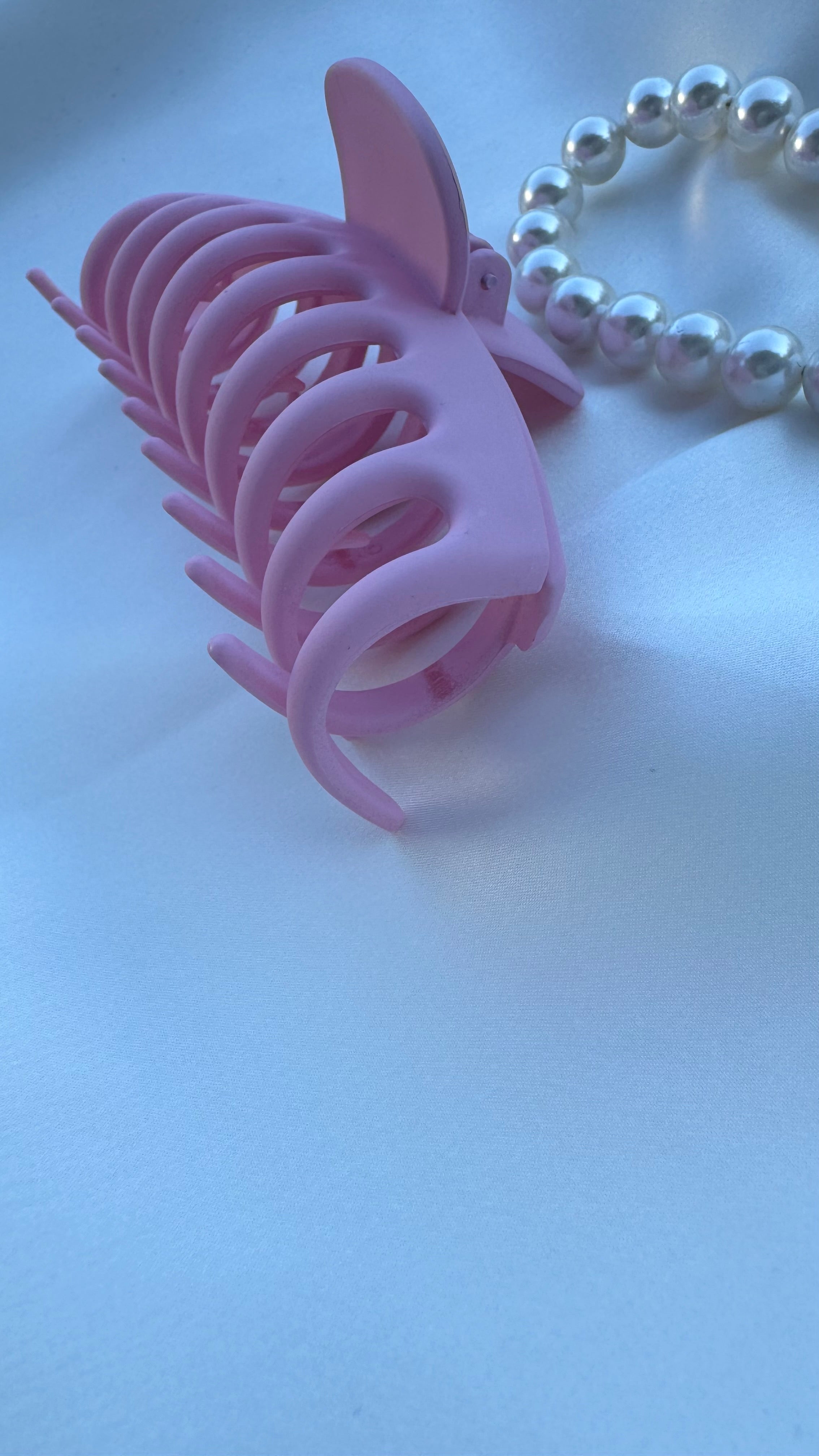 Hair Clip Velvet Texture Pink Hair Clip Velvet Texture Pink