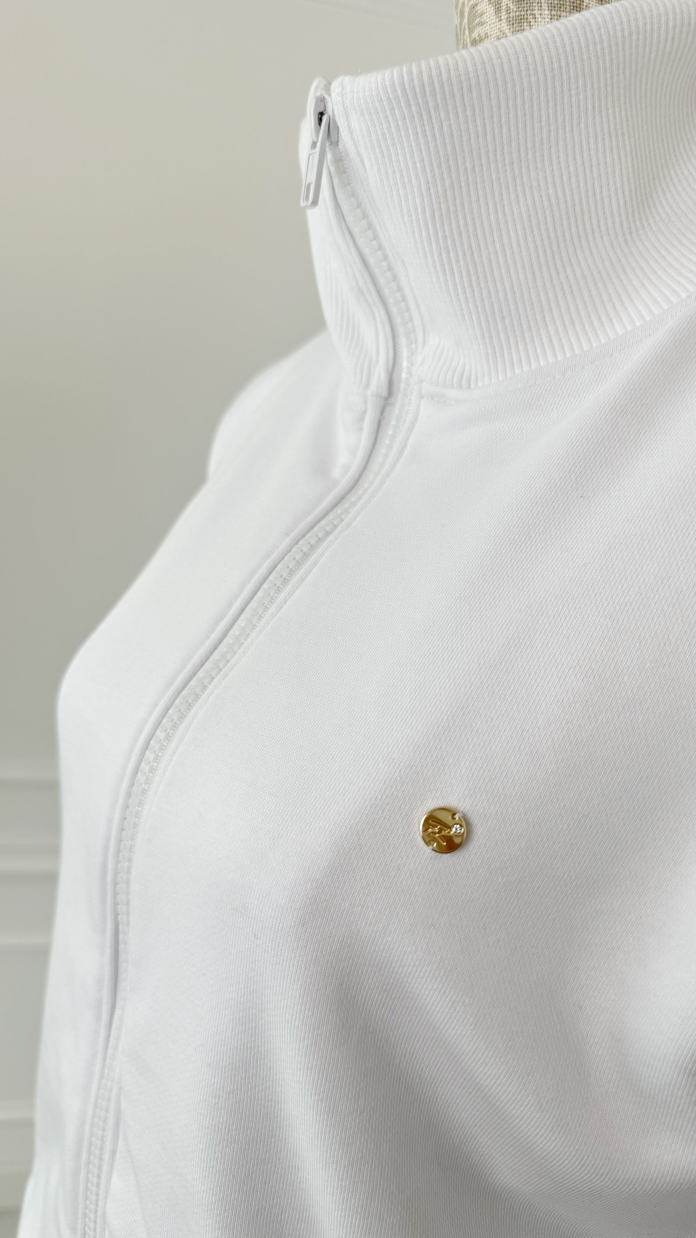 Blusa "Eria 330" con Cremallera BLANCA Blusa "Eria 330" con Cremallera BLANCA
