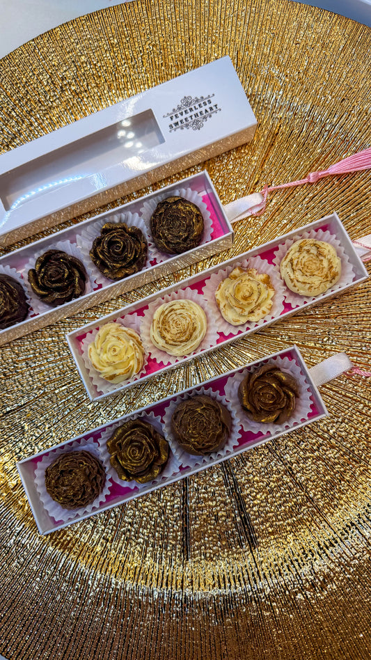 Cutie cu 1 Sertar 4 Praline "FLOWERS" din Ciocolatǎ Belgiană