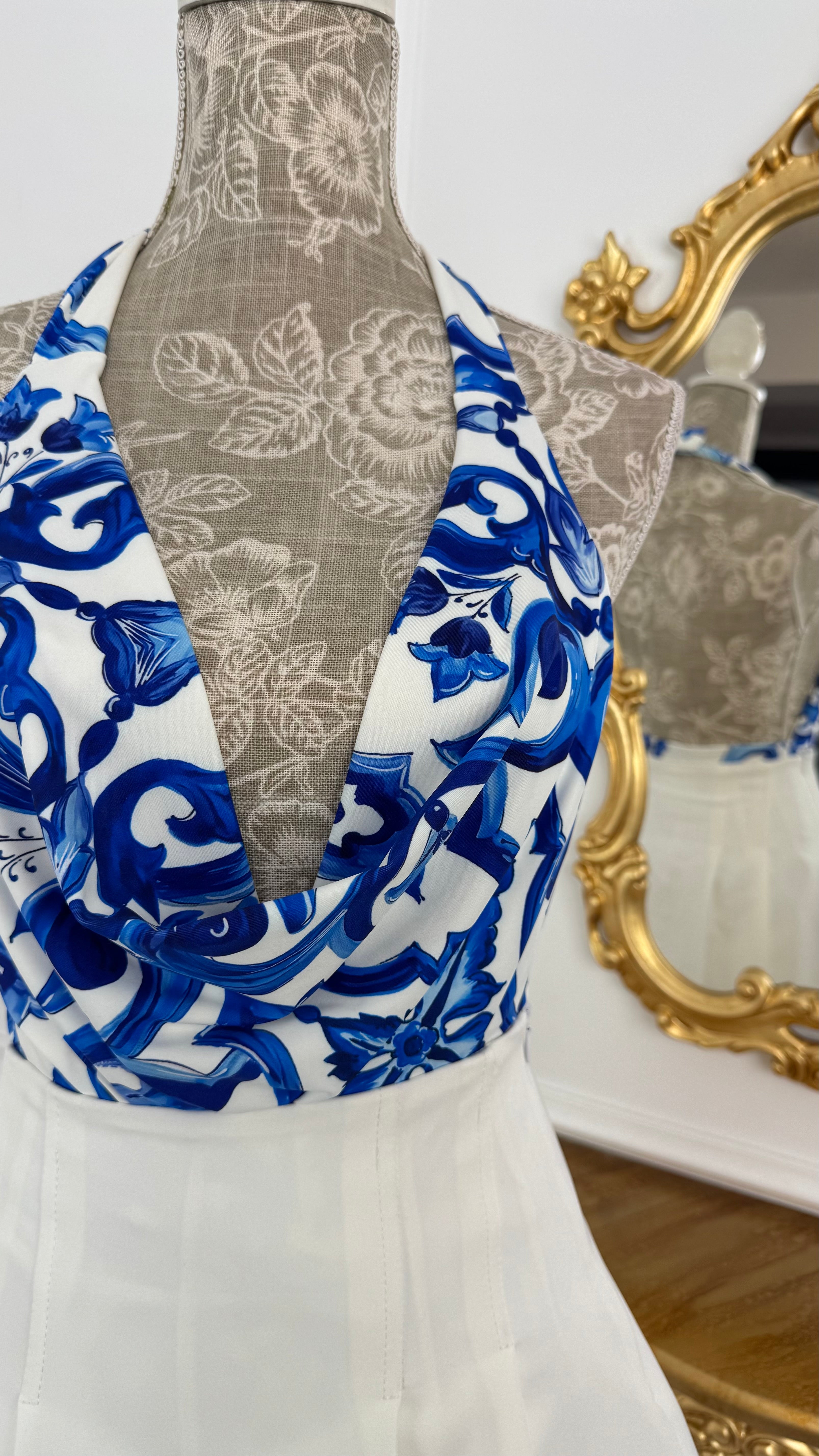 Top elastic cu decolteu Drapat " Laila " Majolica Top elastic cu decolteu Drapat " Laila " Majolica