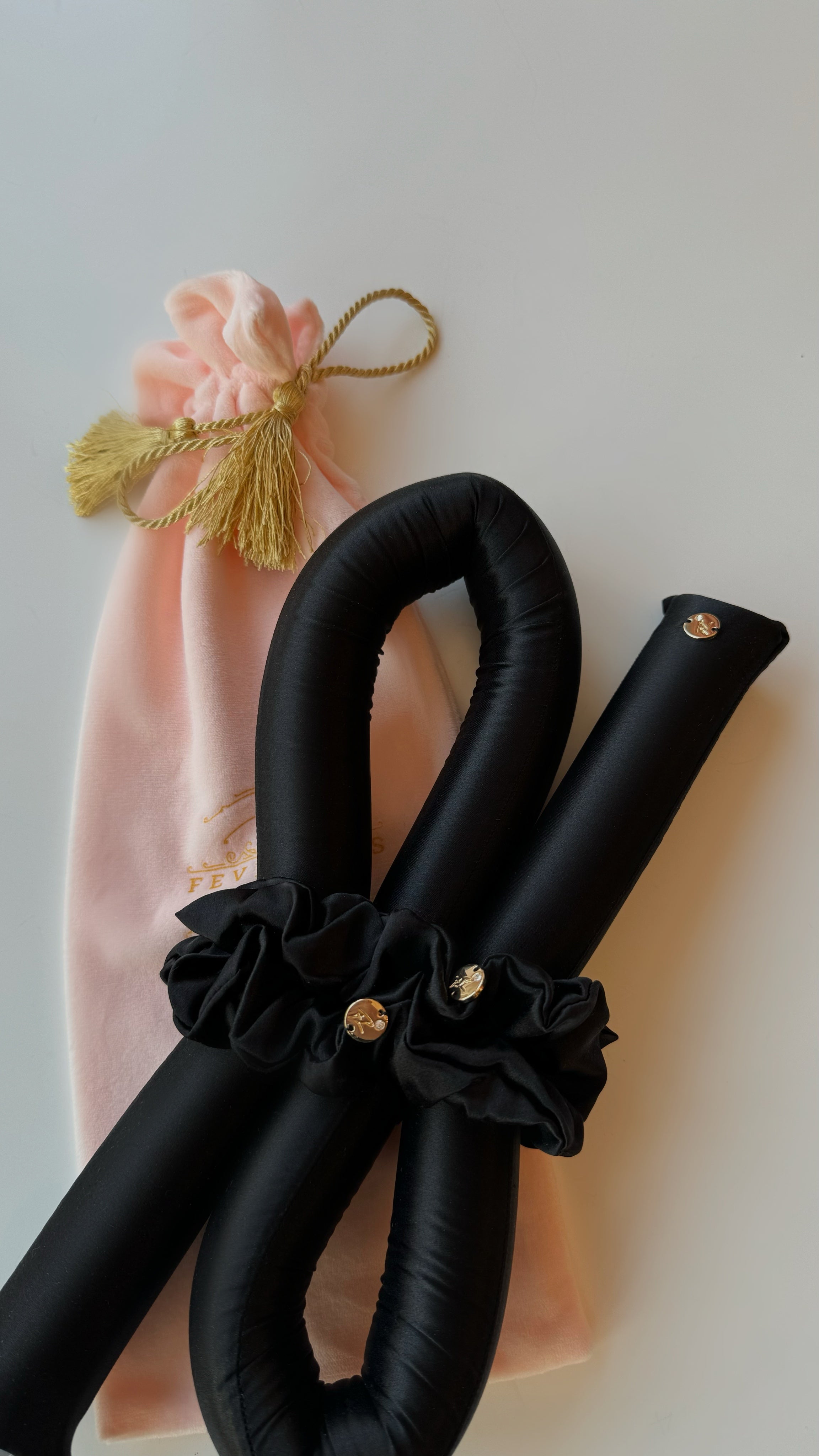 Ondulator XXL BLOWOUT fără Căldură, elastice din Mătase Naturală NEGRU Ondulator XXL BLOWOUT fără Căldură, elastice din Mătase Naturală NEGRU