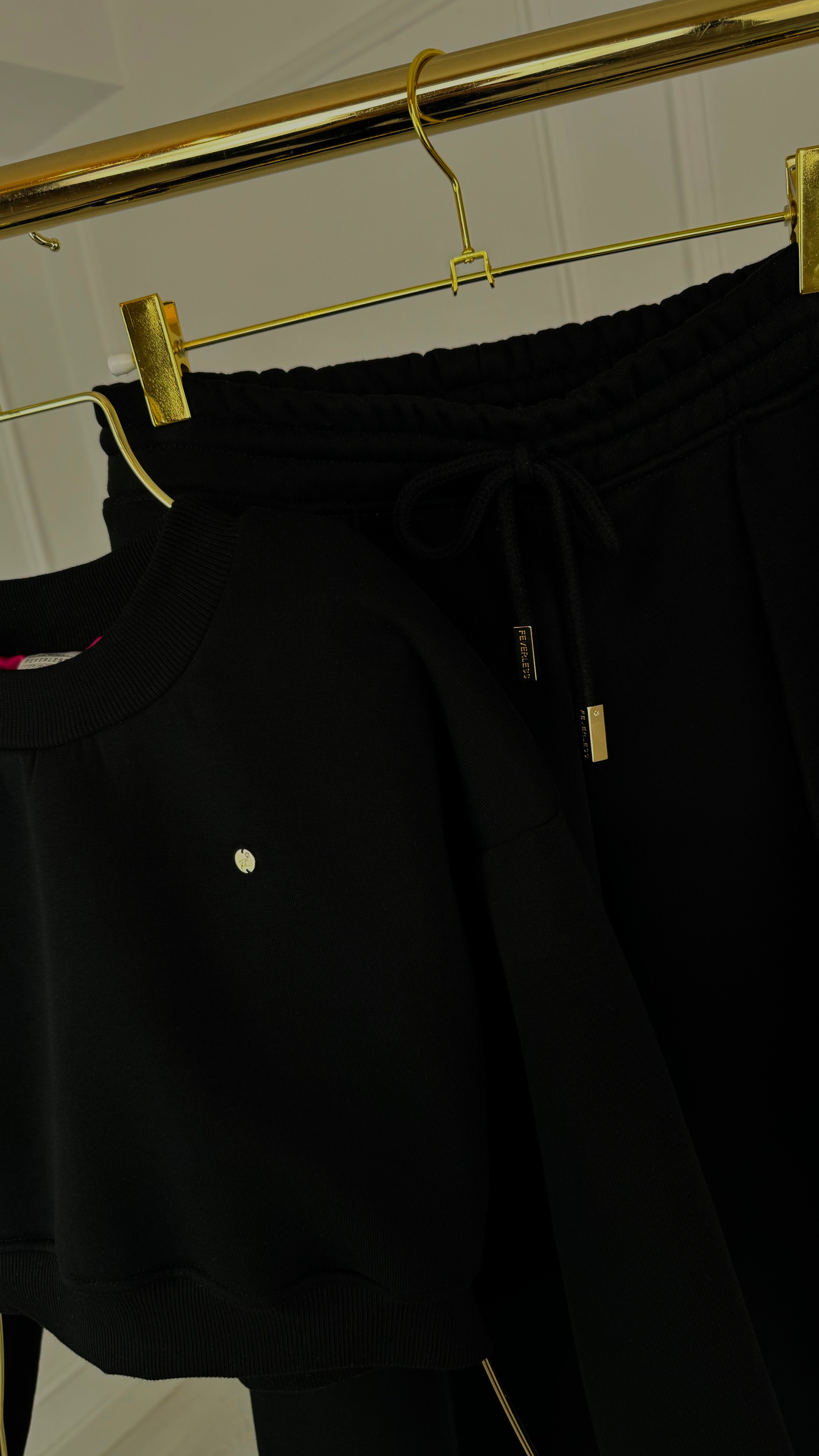 Straight Wide-Leg Long Pants "Blush" BLACK Straight Wide-Leg Long Pants "Blush" BLACK