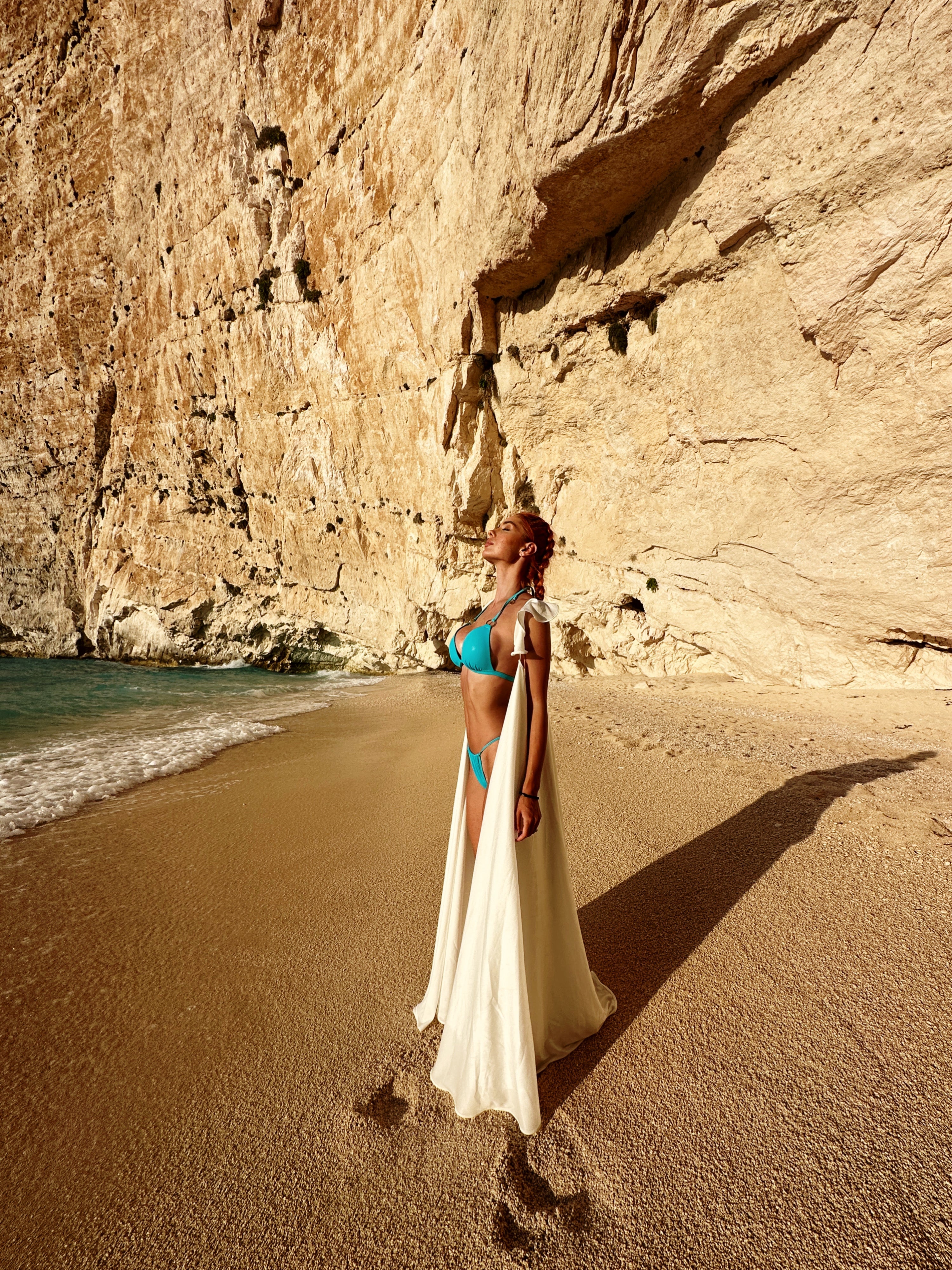 Cardigan "Goddess" WHITE Cardigan "Goddess" WHITE