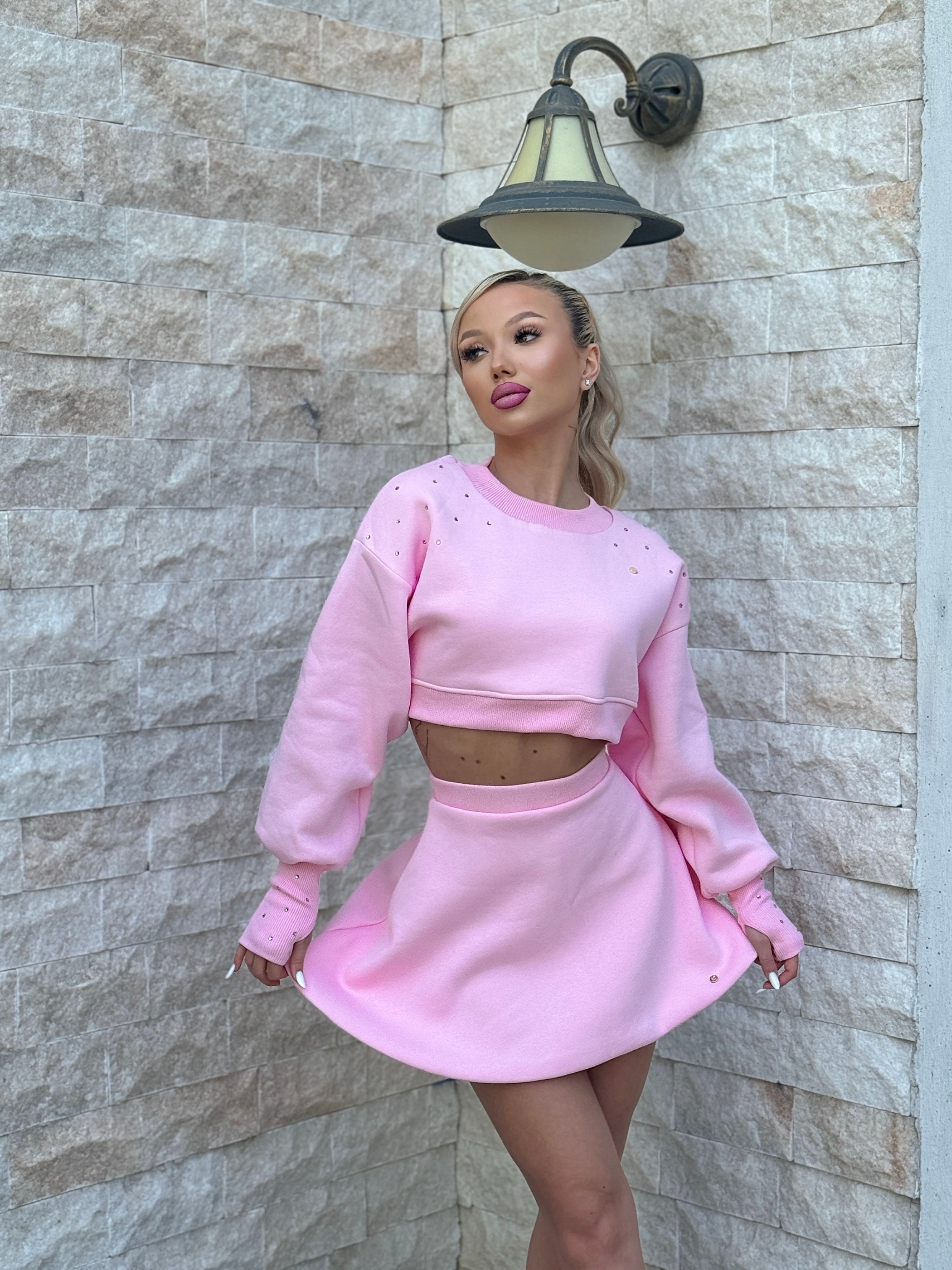 Bluză BLUSH CU CRISTALE cu Satin la interior Cropped BABY PINK Bluză BLUSH CU CRISTALE cu Satin la interior Cropped BABY PINK