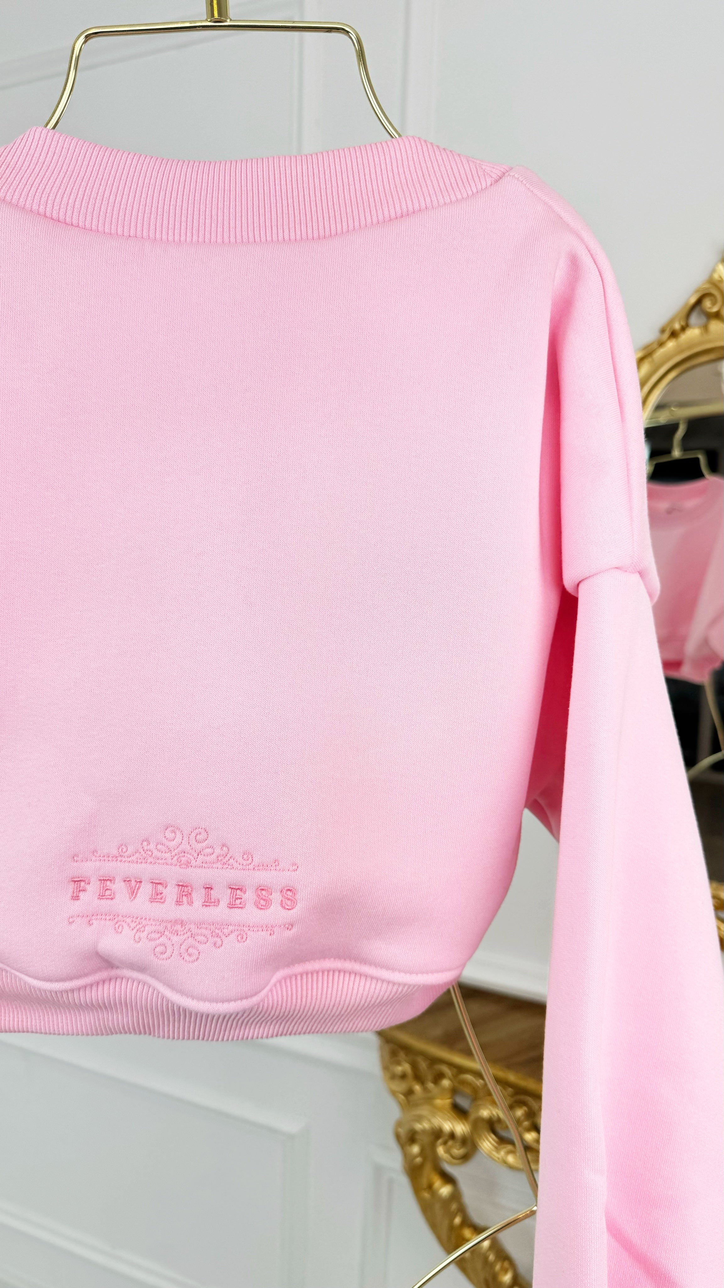 2-Piece Set Blouse "ERIA 330" Cropped + Straight Trousers BABY PINK 2-Piece Set Blouse "ERIA 330" Cropped + Straight Trousers BABY PINK