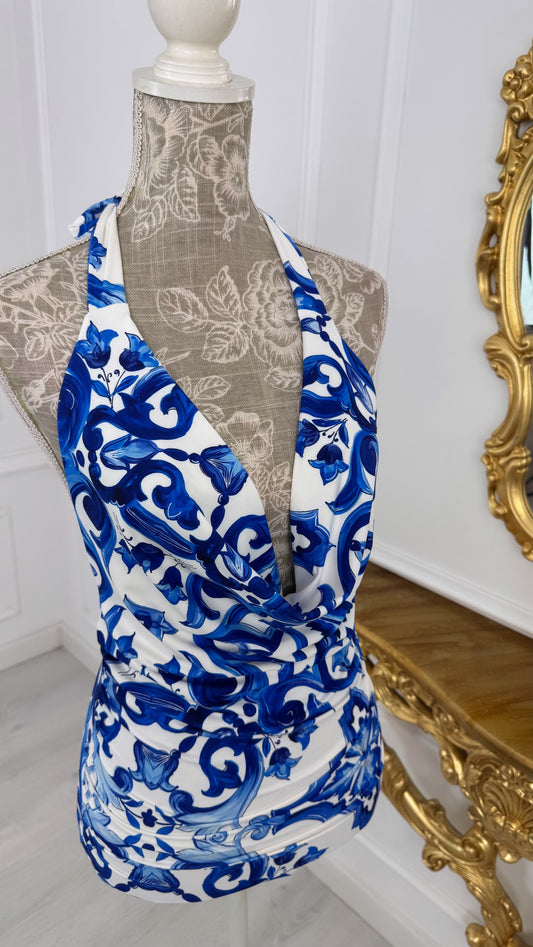 Rochie " Laila " cu decolteu drapat elasticǎ SCURTĂ Majolica