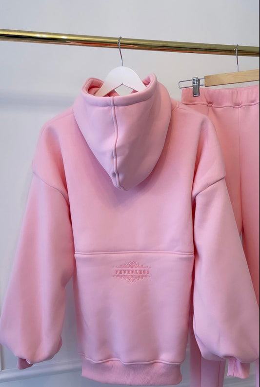Sudadera SIN CORTE "Blush" con espalda abierta y mangas acampanadas – ROSA BEBÉ