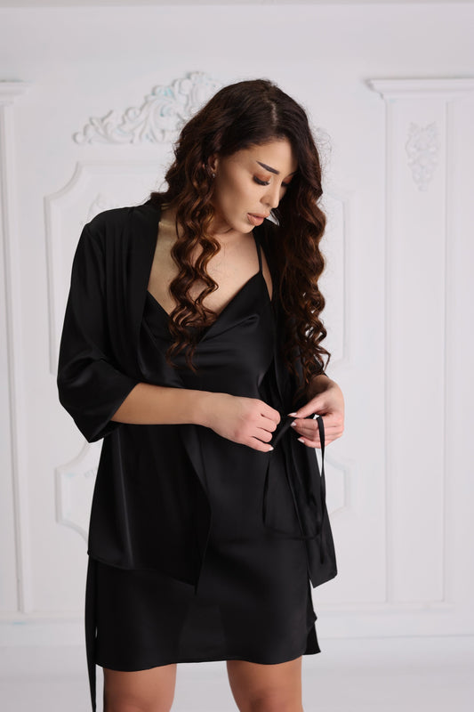 Short Satin Wave Robe Black