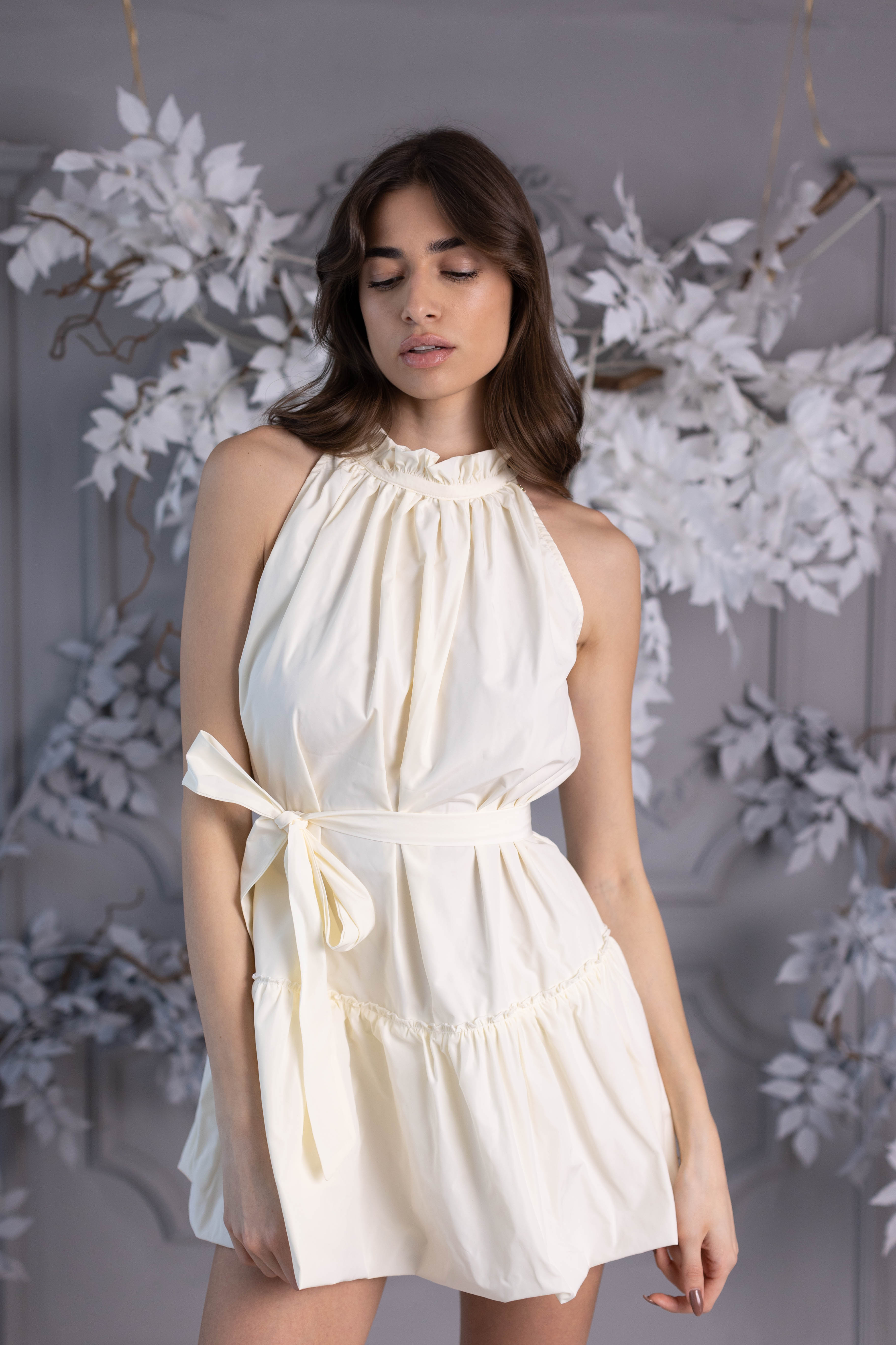 Rochie scurtă " Baby Doll " neșifonabilă din tafta fâșoasă ALB Rochie scurtă " Baby Doll " neșifonabilă din tafta fâșoasă ALB