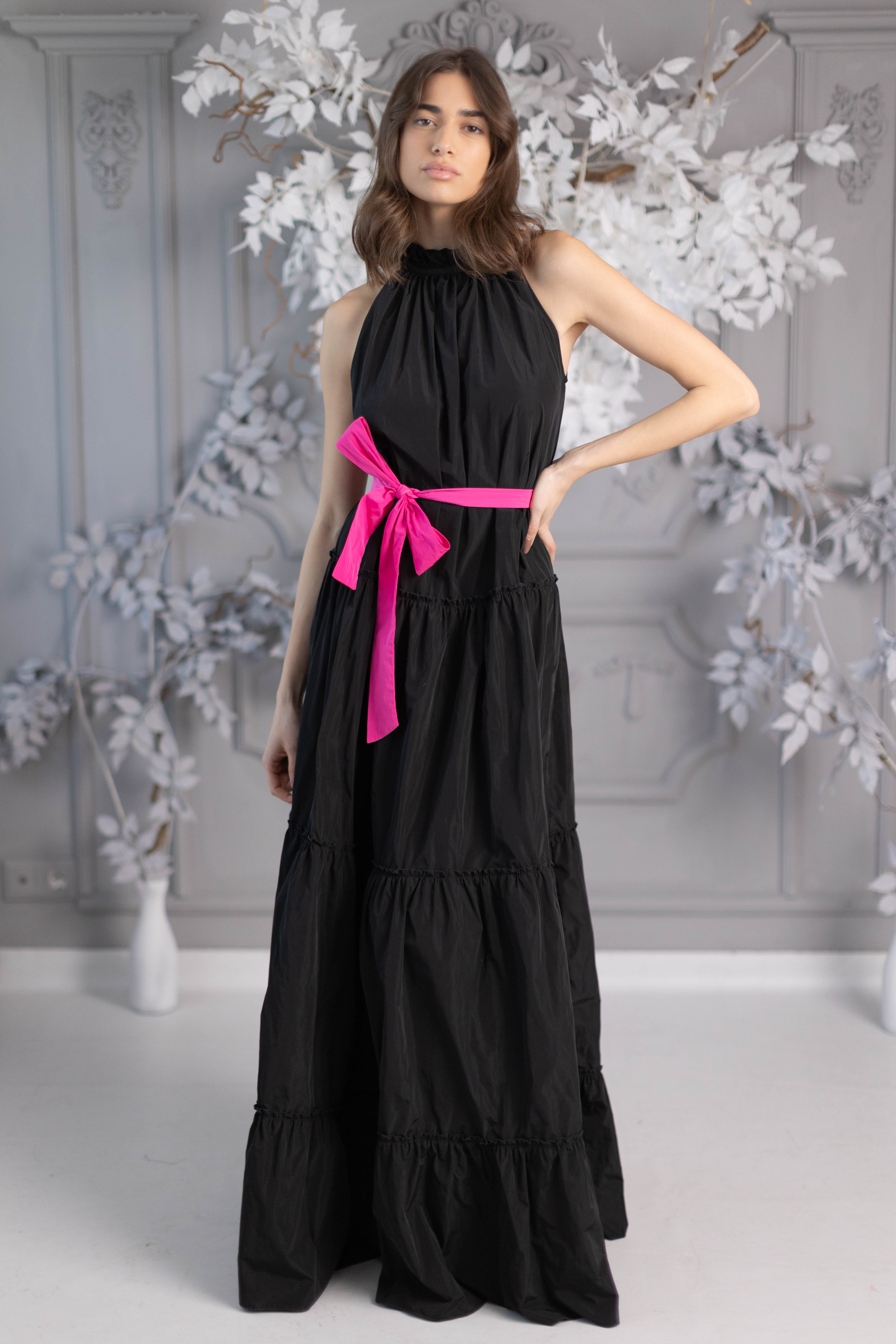 Rochie Lungă " Baby Doll " neșifonabilă din tafta fâșoasă Negru Rochie Lungă " Baby Doll " neșifonabilă din tafta fâșoasă Negru