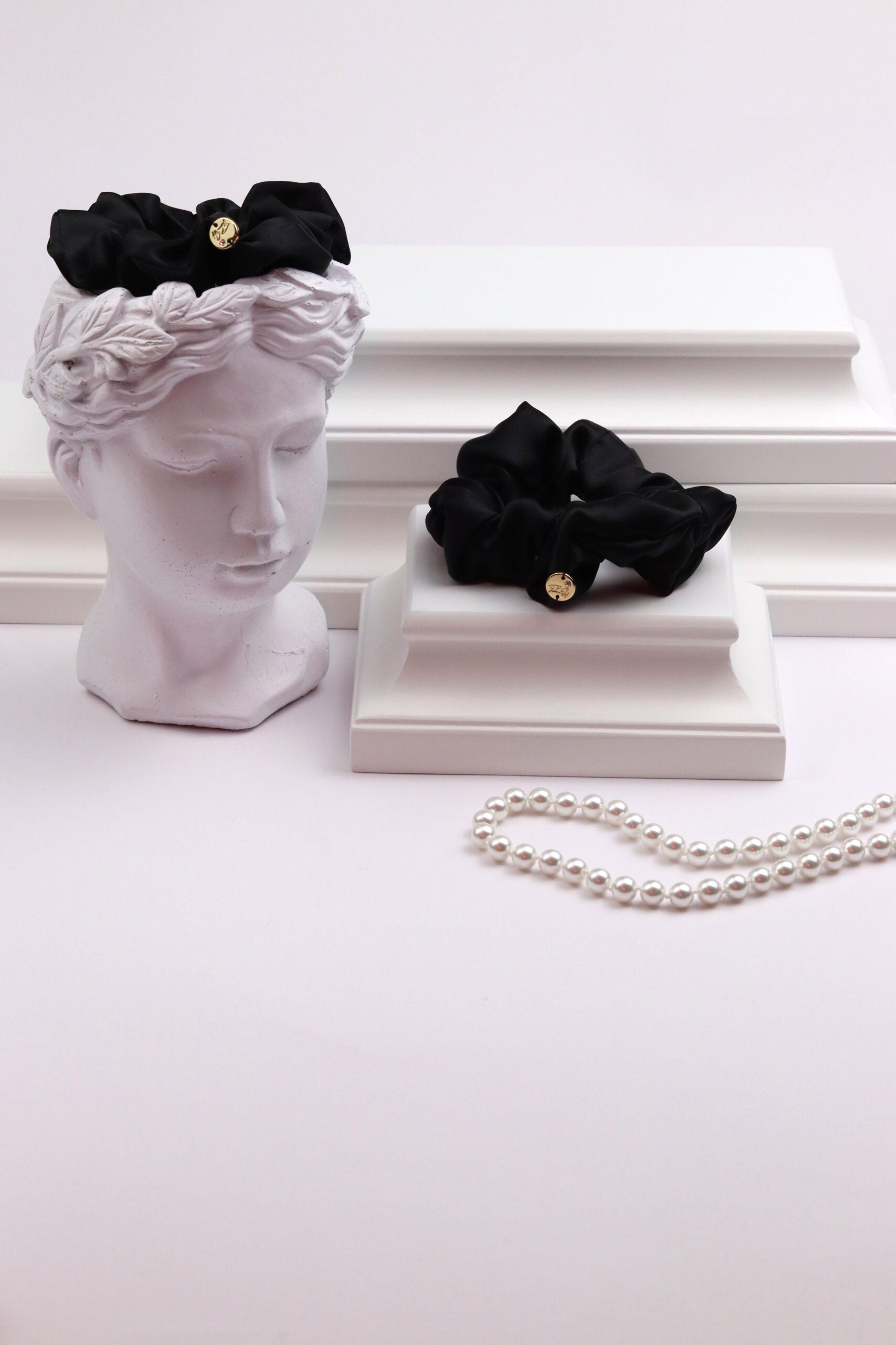 1 Medium Mulberry Natural Silk Scrunchie 1 Medium Mulberry Natural Silk Scrunchie