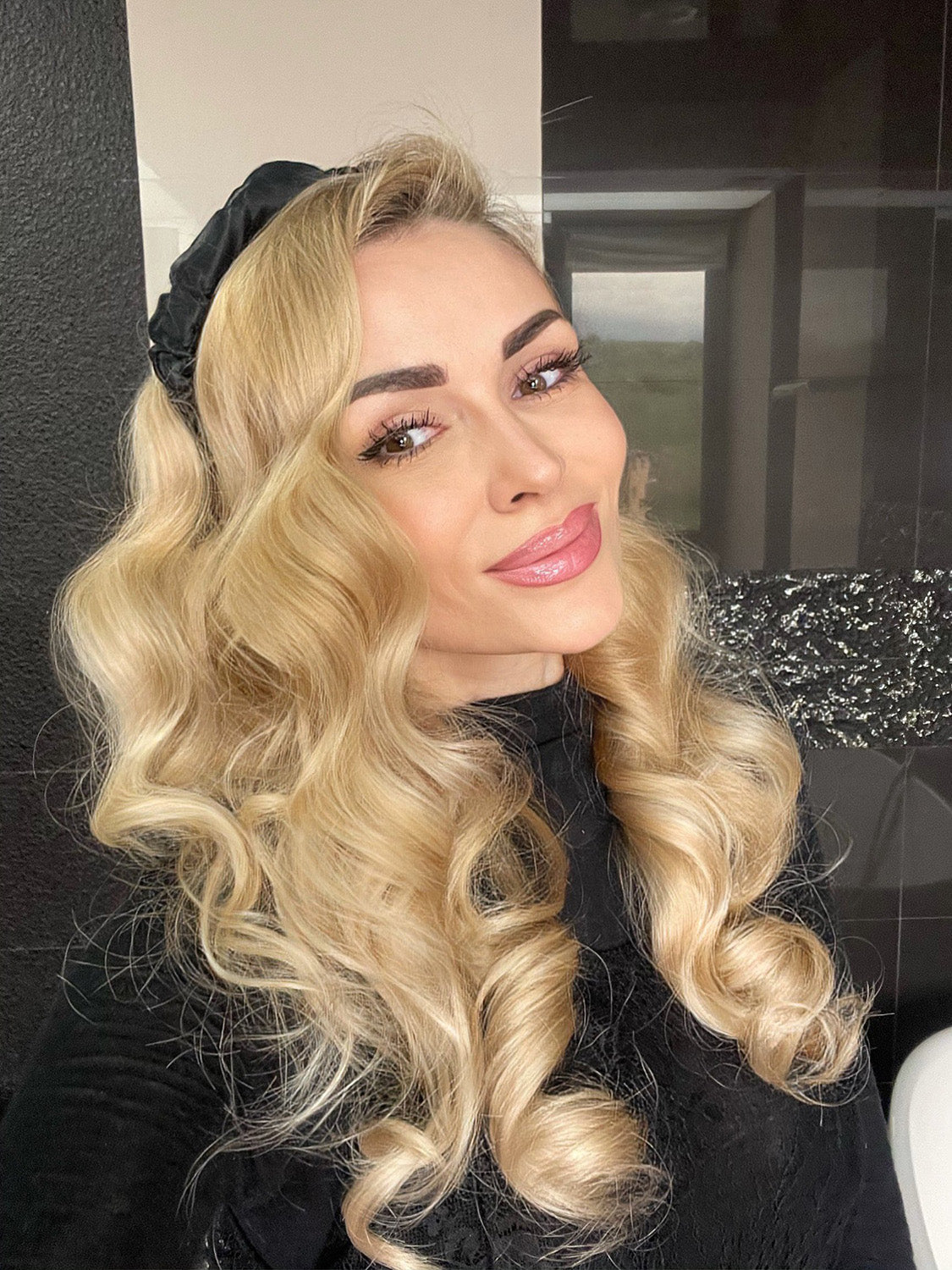 Ondulator fără Căldură cu elastice din Mătase Naturală Auriu Ondulator fără Căldură cu elastice din Mătase Naturală Auriu