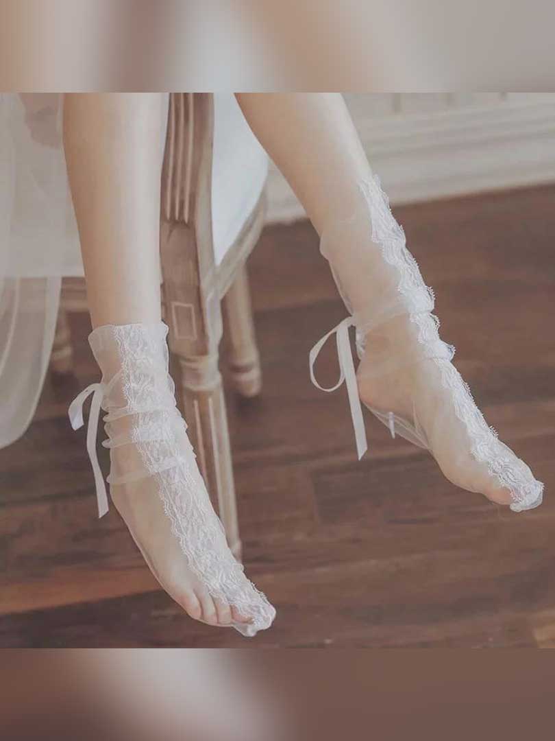 Socks with lace Socks with lace