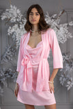 Conjunto Bata Corta Ondas Satén + Vestido Escote en la Espalda Bebé ROSA Conjunto Bata Corta Ondas Satén + Vestido Escote en la Espalda Bebé ROSA