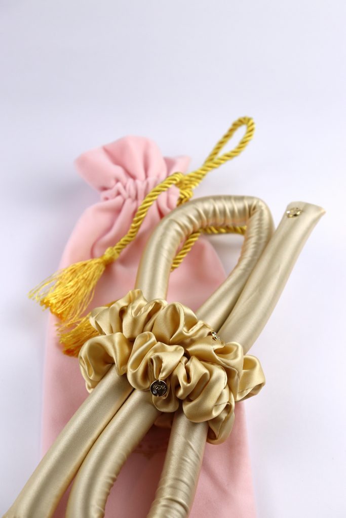 Glowing Hair & Skin SET - XXS Size Curling Kit + 1 FeverLess Pillowcase in Golden Natural Silk Glowing Hair & Skin SET - XXS Size Curling Kit + 1 FeverLess Pillowcase in Golden Natural Silk