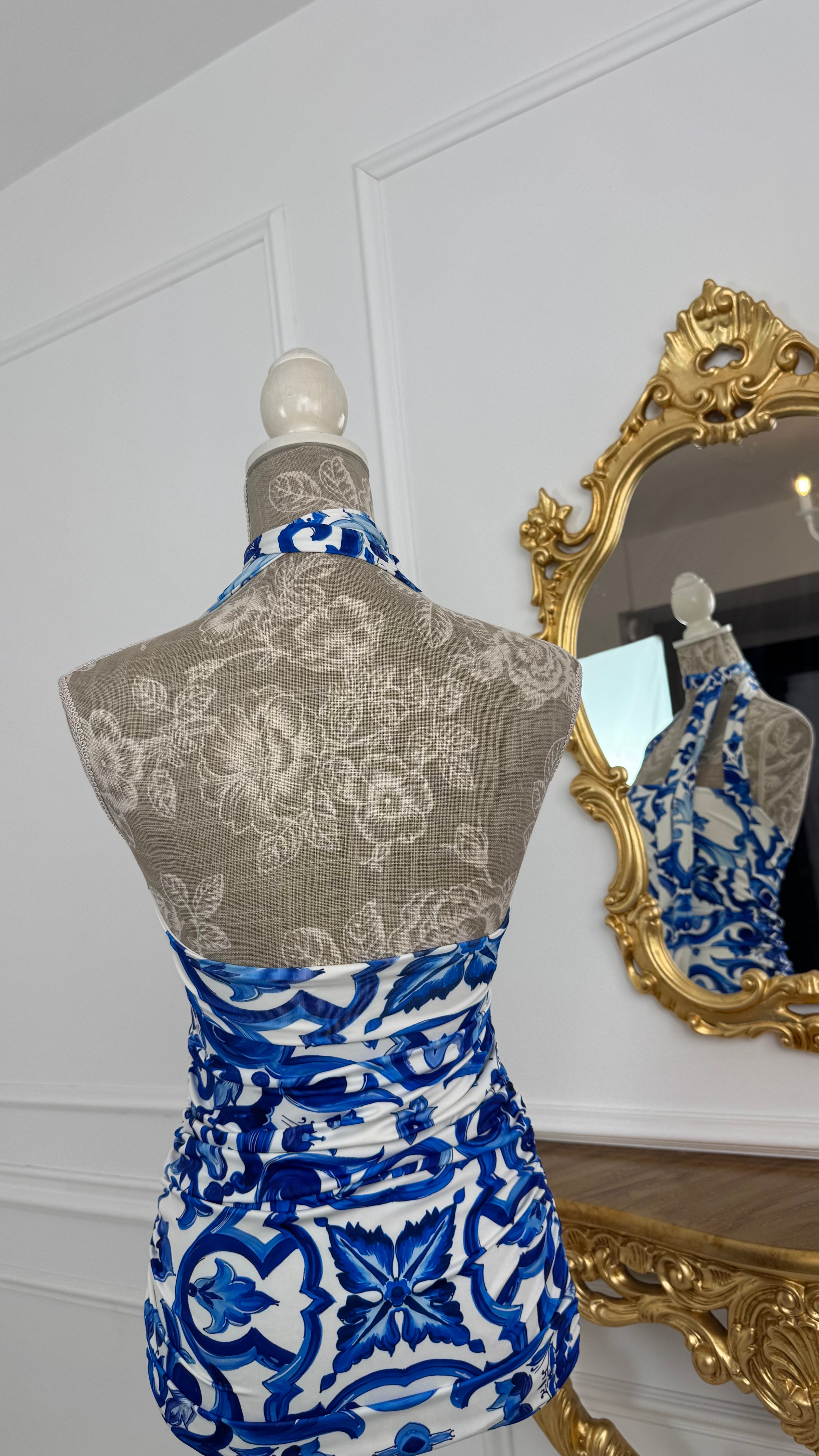 Rochie " Lilith" elasticǎ SCURTĂ Majolica