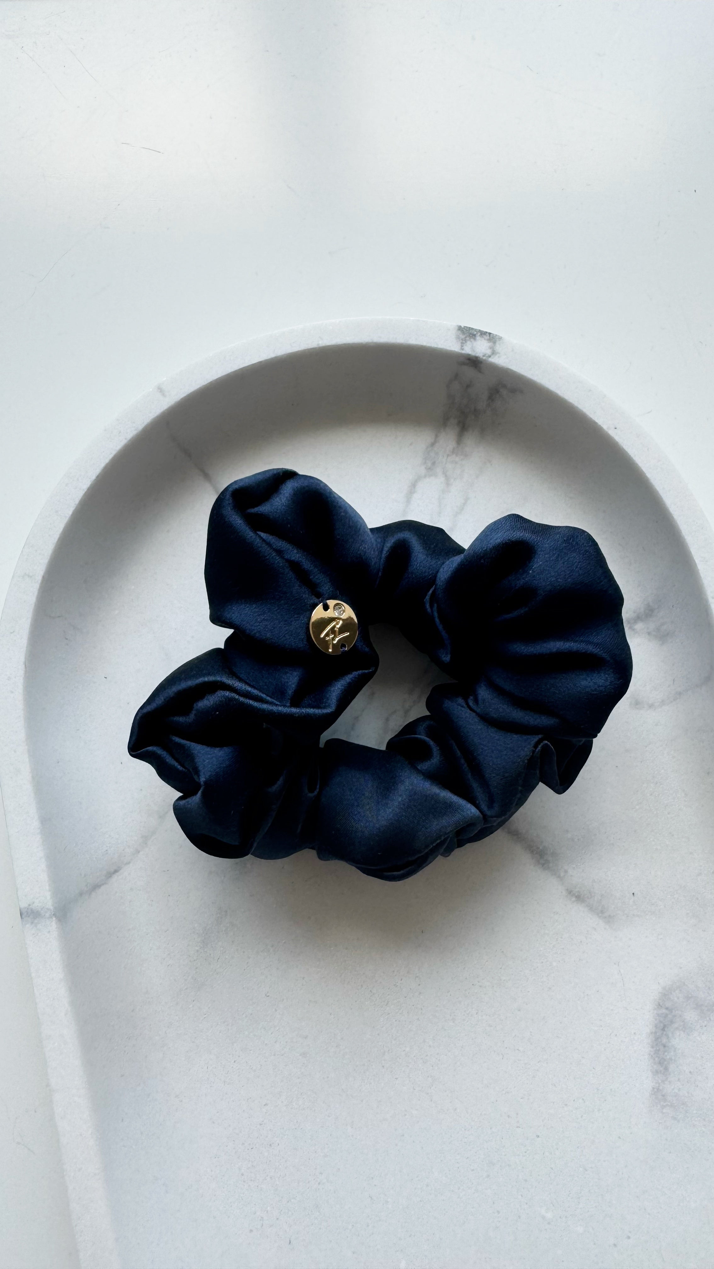 1 Medium Mulberry Natural Silk Scrunchie