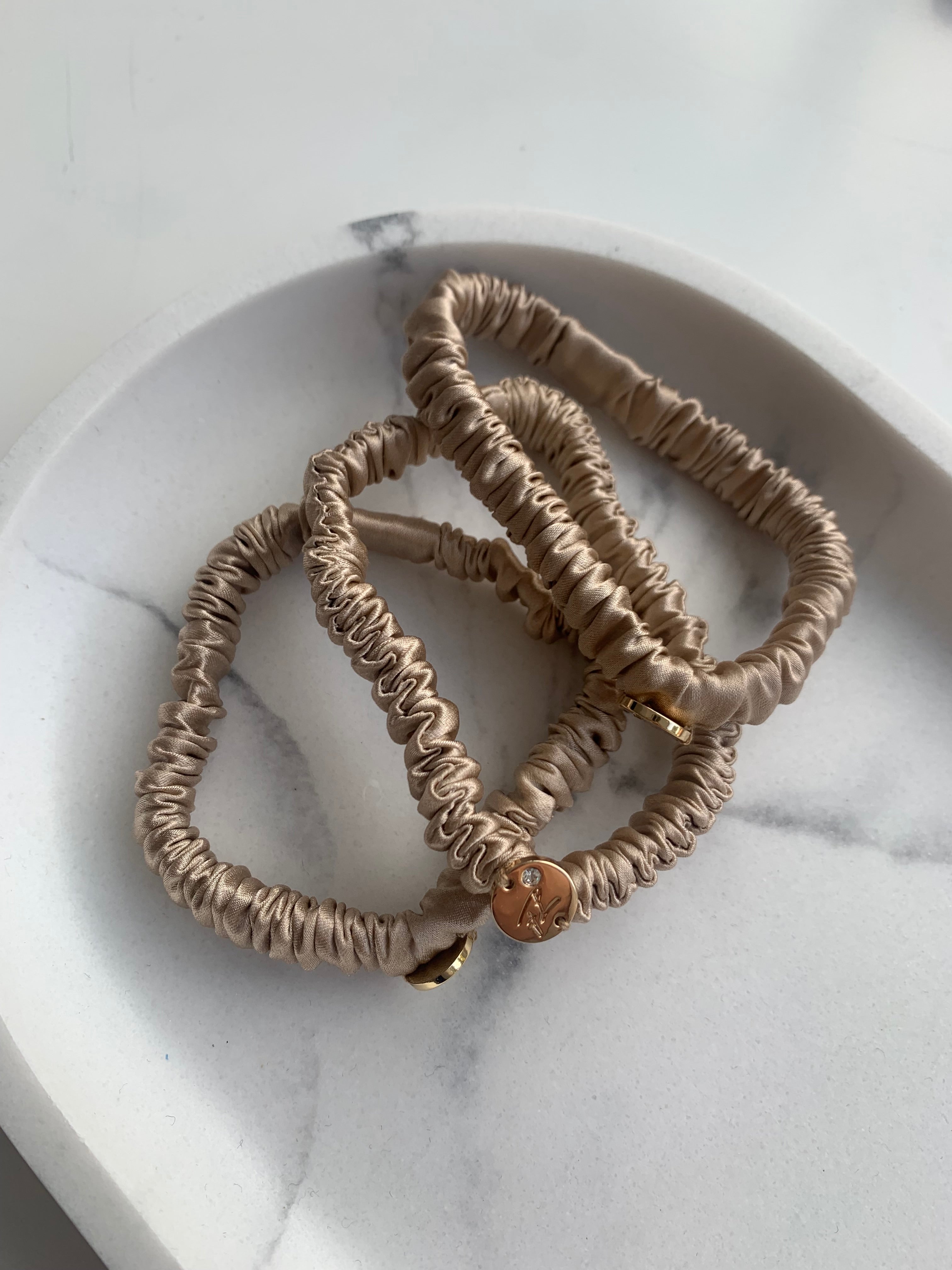 3 Small Natural Silk Elastic Bands WHITE