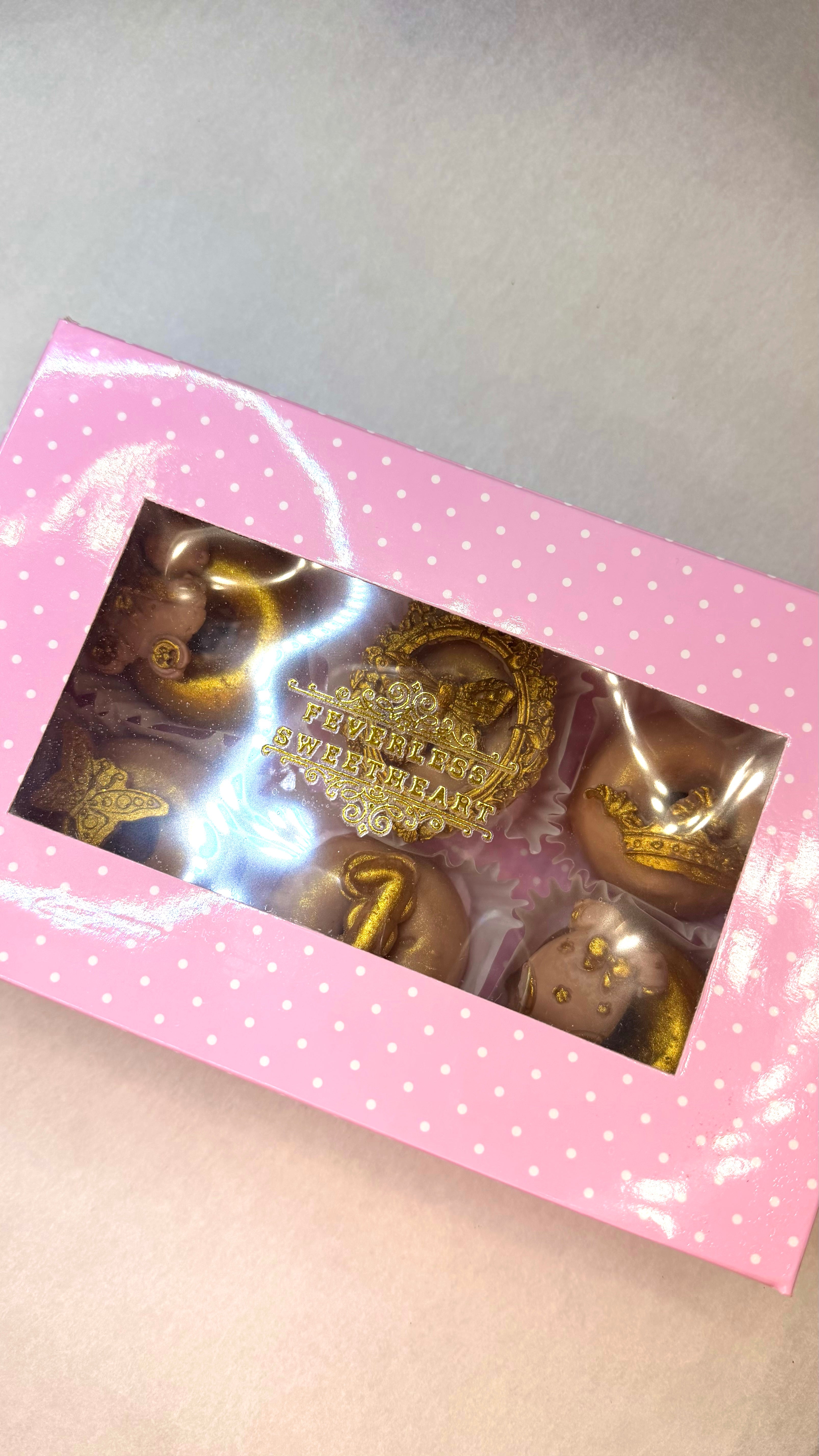 CUTIE MINI DONUTS acoperite cu ciocolatǎ Belgianǎ culoare - BLUSH Decor din Ciocolatǎ BABY  ( Ridicare Din Târgu Mureş)