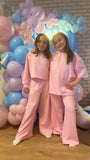 SET "SOFTIE" Copii CRISTALE Tricou lung + Pantaloni largi evazați BABY PINK