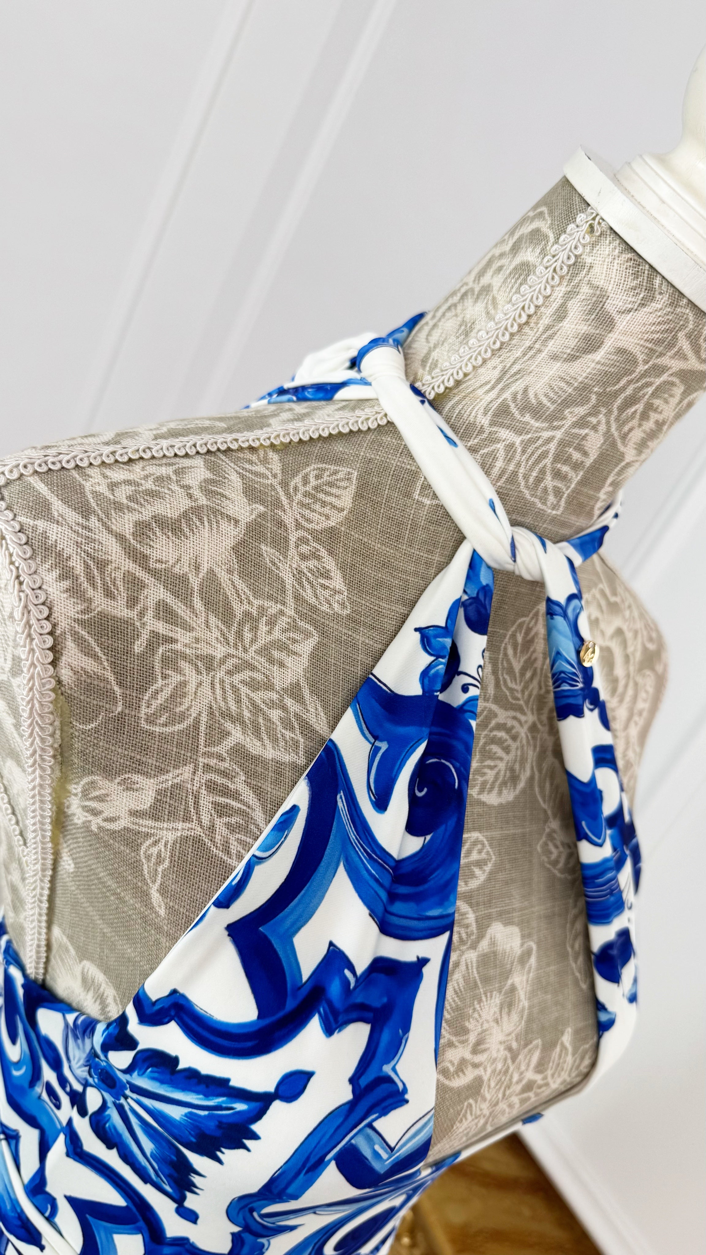 Costum de baie/Body întreg "Latifa" Brazilian Cut - Majolica