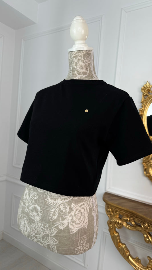 Tricou " Softie" Scurt Crop NEGRU