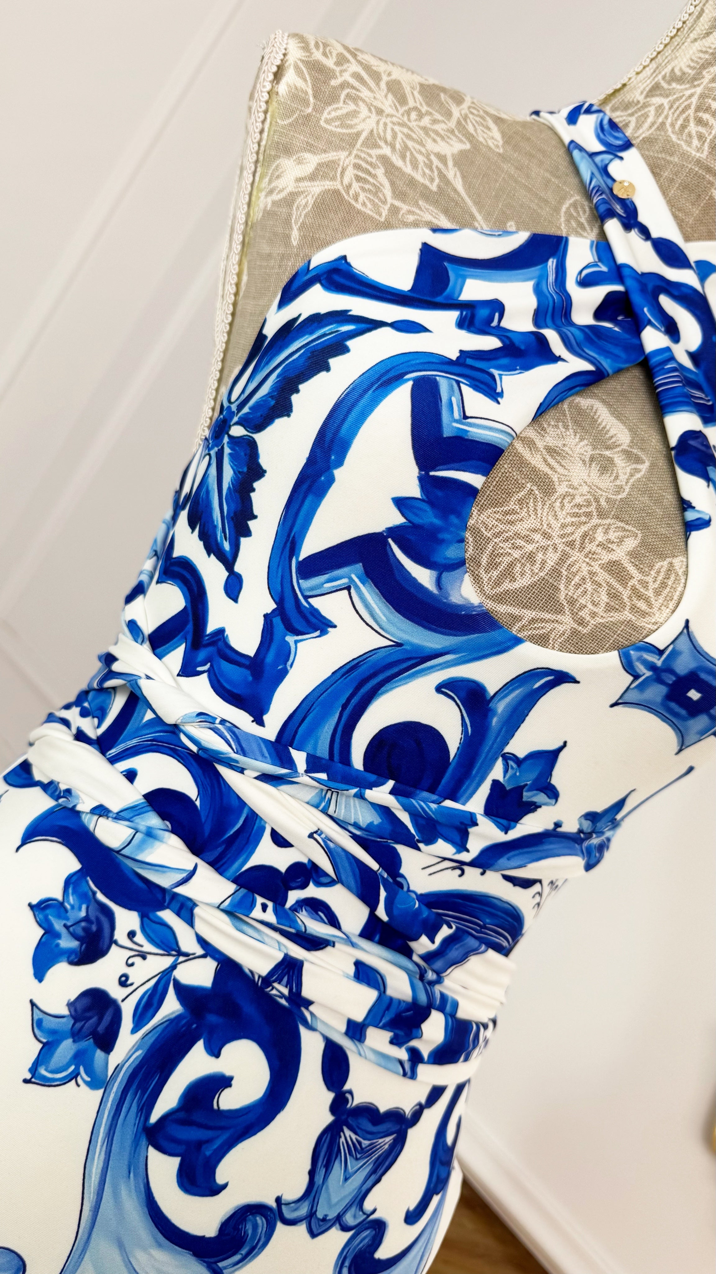 Costum de baie/Body întreg "Latifa" Brazilian Cut - Majolica