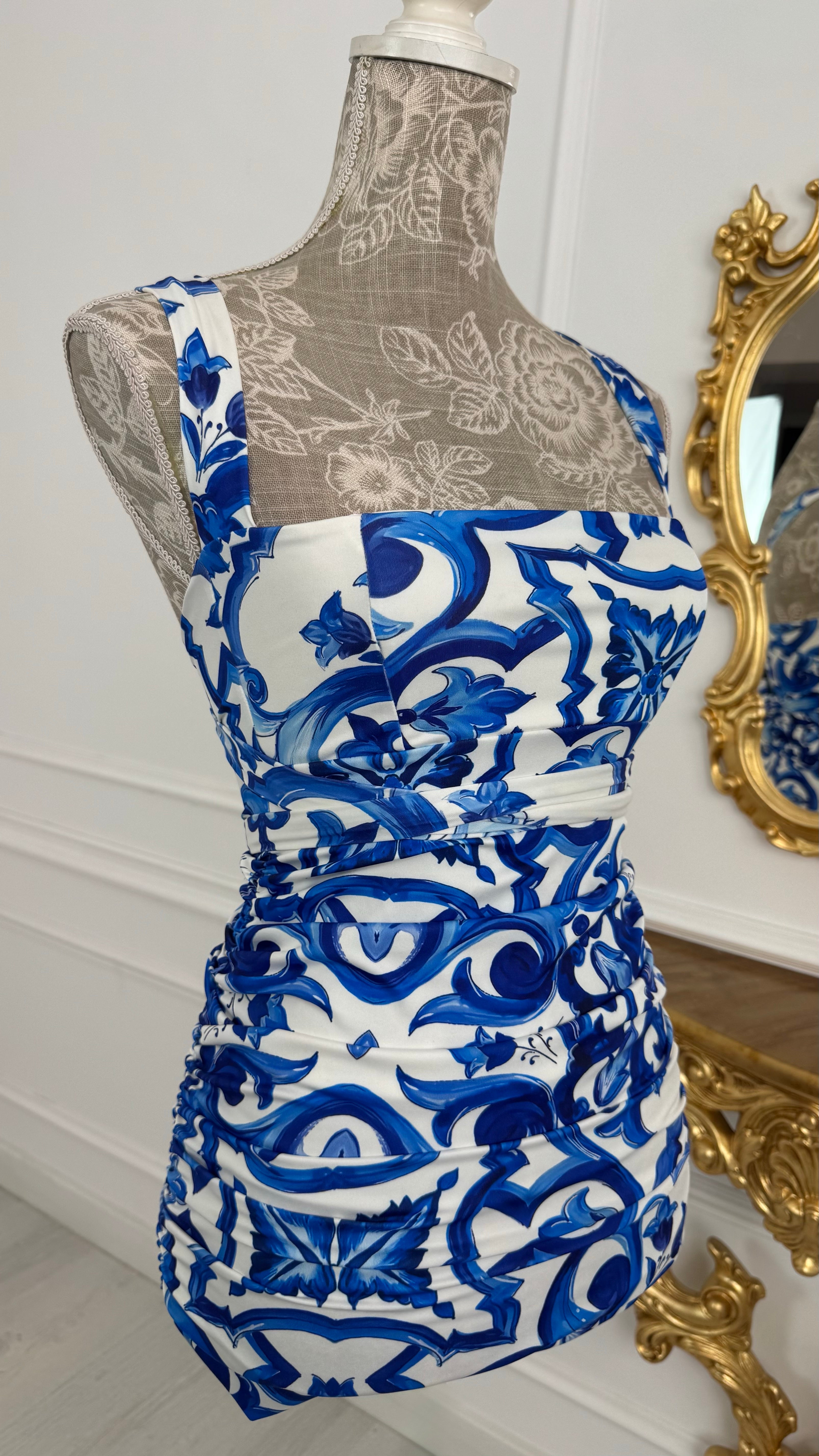 Rochie " Lilith" elasticǎ SCURTĂ Majolica