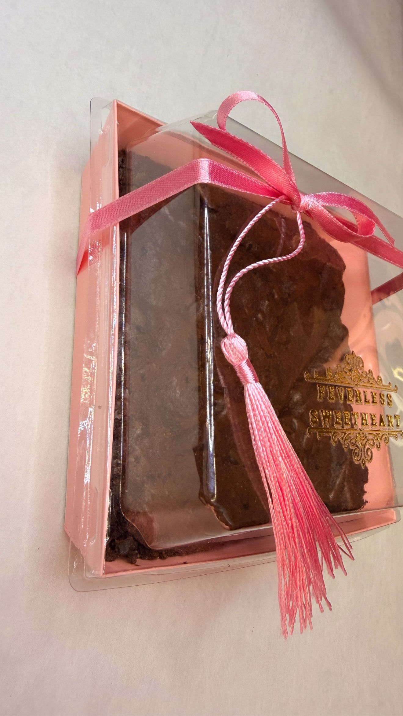 Cutie cu 300 g BROWNIE  - Super Moist cu Ciocolată Belgianǎ