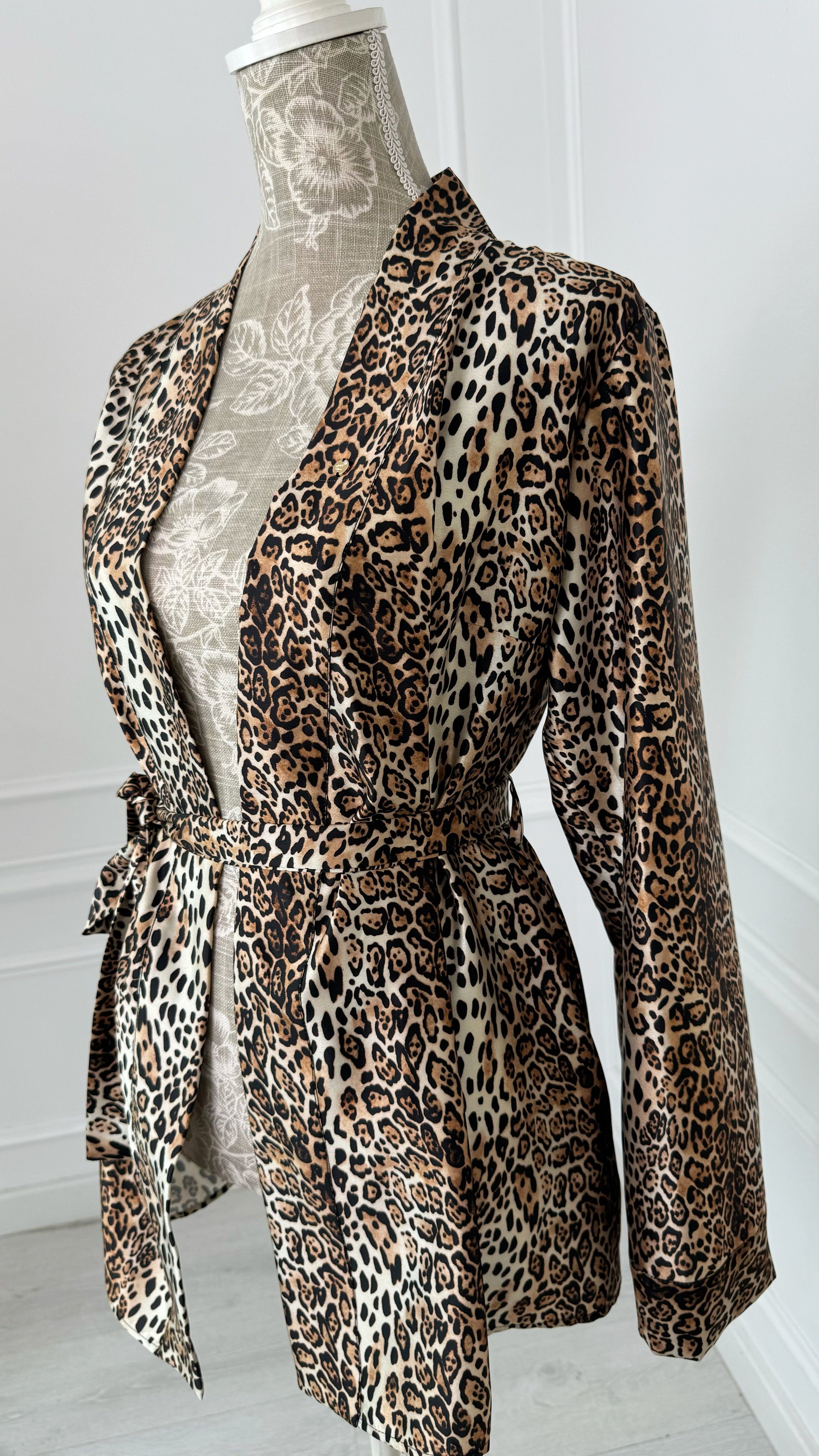 Kimono Satin  "Arista" Animal Print