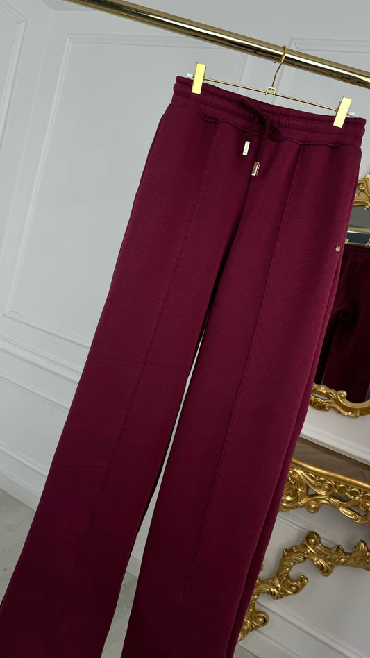 Pantaloni " BLUSH " Flauşați Largi Drepți BURGUNDY