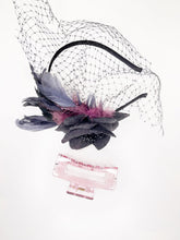Cargar imagen en el visor de la galería, Clamă de păr din plastic transparent