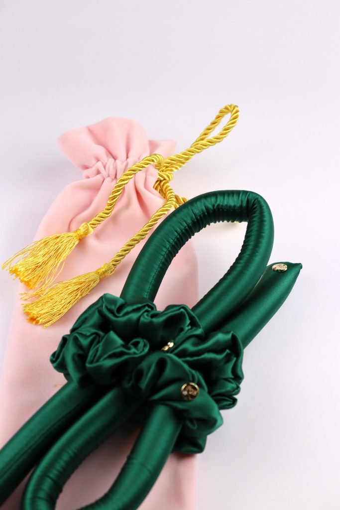 XXS Size Silk Heatless Curler with SILK Scrunchies Emerald Green