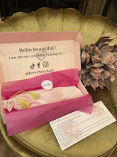 Load image into Gallery viewer, STANDARD Size Silk Heatless Curler with SILK Scrunchies White
