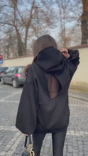Cargar y reproducir el video en el visor de la galería, Sudadera Blush con espalda abierta y mangas acampanadas NEGRO
