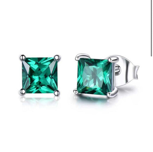 "Emerald" earrings in 925 Silver Rhodium plated with screw