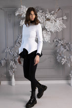 Load image into Gallery viewer, W. Black Shirt + White Blouse Set 
