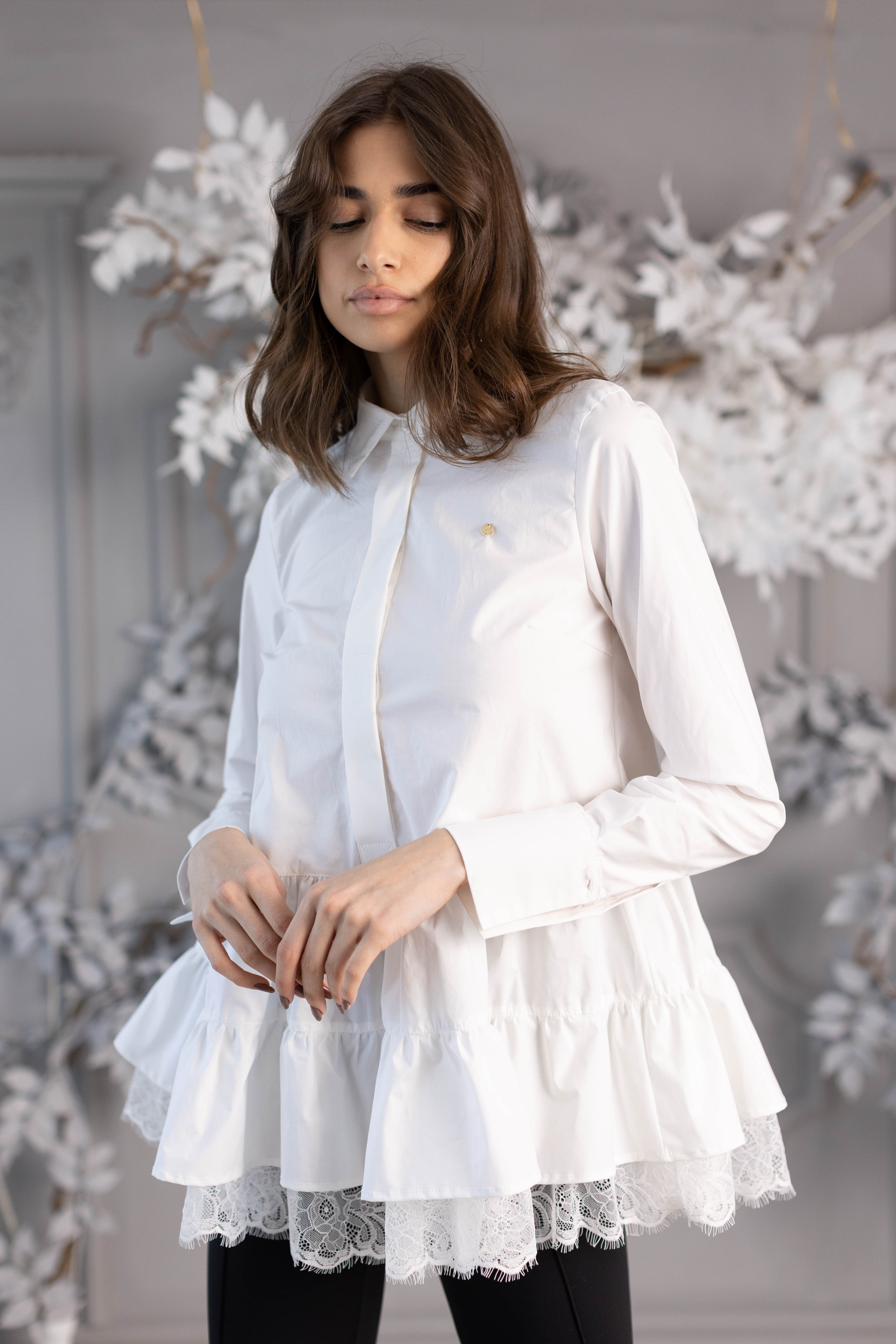 Cotton W. Shirt with Ruffles and White Lace 