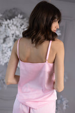 Cargar imagen en el visor de la galería, Conjunto Satin Wave - Top Pantalón Largo Rosa Bebé
