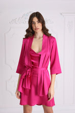 Load image into Gallery viewer, Set Satin Wave - Short Robe + Backless Dress Fuchsia